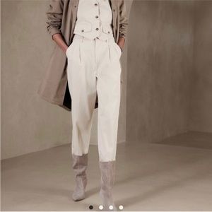 NWT Banana Republic Authentic Chino Pleated Crop Pants Size 6